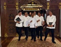 Presiden Prabowo Rapat Mendadak Terkait Penertiban Kawasan dan Tambang