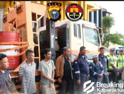 Polda Riau Kirim Bantuan Kemanusiaan Tahap Ketiga Ke Sumbar