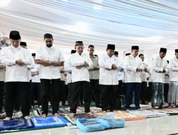 Presiden Prabowo Salat Idulfitri Bersama Masyarakat Aceh Tamiang