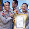 Penghargaan Diterima Polda Riau Kinerja Pengelolaan Terbaik