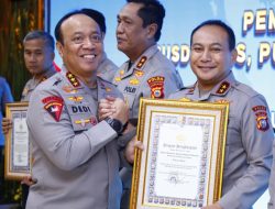 Penghargaan Diterima Polda Riau Kinerja Pengelolaan Terbaik
