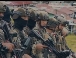 Satgas Damai Cartenz Amankan Ibadah Kabupaten Puncak