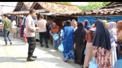 Polsek Pakuhaji Bagikan Baksos Pererat Silaturahmi