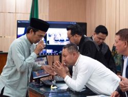 UAS Bersaksi di Pengadilan, Tegaskan Tak Temukan Bukti Korupsi Abdul Wahid