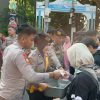 Polda Metro Jaya Bagikan Makanan Gratis di Bundaran HI