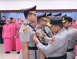 Kapolda Riau Pimpin Sertijab Pejabat Utama Jajaran