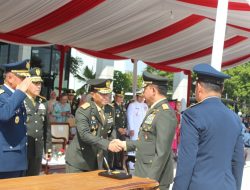 Kodiklat TNI Lantik Tujuh Ratus Tiga Puluh Empat Perwira Gelombang I
