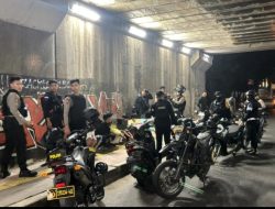 Brimob Metro Jaya Amankan Konvoi Pemuda Tanpa Kelengkapan Surat
