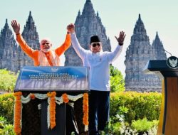 Presiden Prabowo dan PM Modi Kunjungi Candi Prambanan
