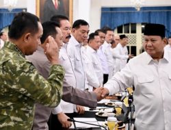 Pemerintah Komitmen Berantas Kemiskinan, Saat Sidang Kabinet Paripurna di Istana Negara