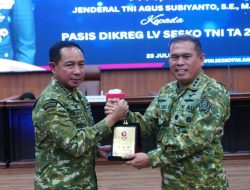 Panglima TNI Beri Pembekalan Pasis Dikreg LV Sesko TNI