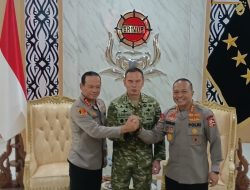 Kunjungi Dankorps Brimob Polri, Kapolda Metro Jaya dan Pangdam Jaya Perkuat Soliditas TNI–Polri