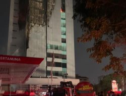 Kebakaran Gedung Bapenda DKI Jakarta, Dit Samapta Polda Metro Jaya Kerahkan 72 Personel Bantu Penanganan dan Pengamanan