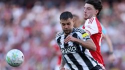 Direktur Olahraga Newcastle: Bruno Guimaraes Pergi Bukan Karena Kami Ingin Jual, Tapi Ia Meminta Pindah
