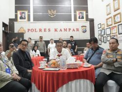 Menteri LH & Ahli Kebakaran IPB Cek Karhutla di Kampar, Kapolda Riau Paparkan Dashboard Green Policing — 226.301 Pohon Tercatat Serap 4.978 Ton CO₂/Tahun