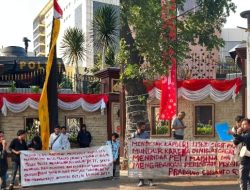 AMP2K Gelar Demo Jilid III di Mabes Polri, Desak Kapolri Copot Kapolres Madina & Kapolda Sumut — Dugaan Pembiaran PETI
